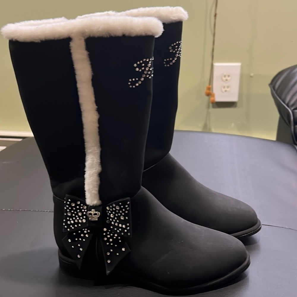 Juicy couture girls boots
